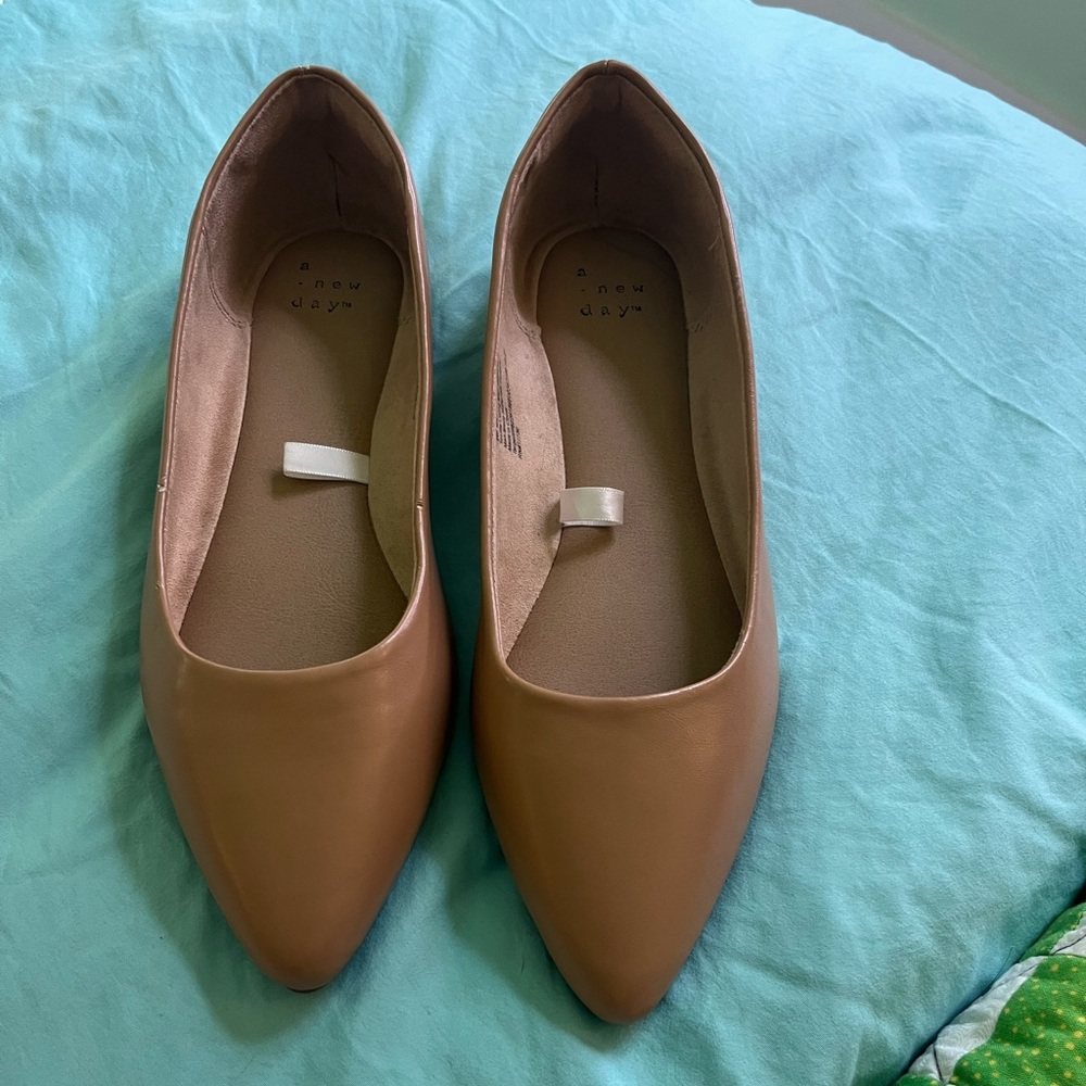 a new day Women's Tan Flats